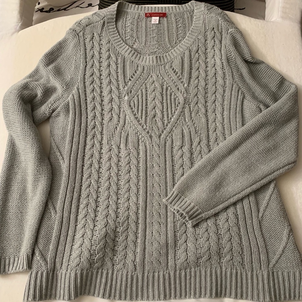 Cable Knit Lined Gray Sweater